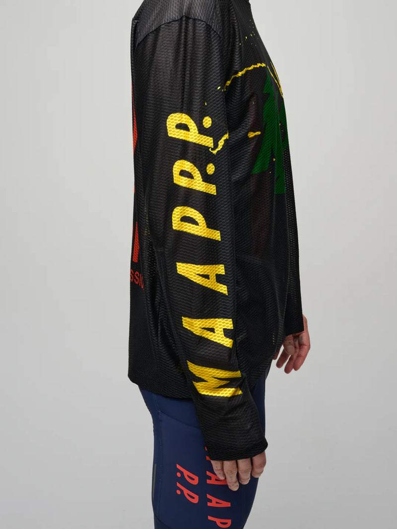 MAAP - MAAP + PUBLIC POSSESSION LS Mesh Tee - Black