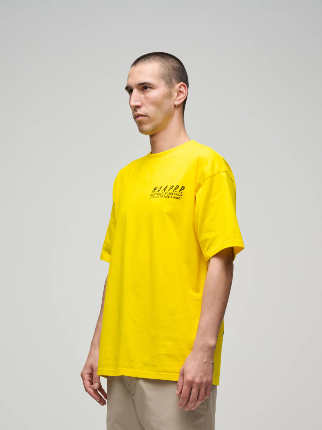 MAAP - MAAP + PUBLIC POSSESSION Free &amp; Easy Tee - Yellow