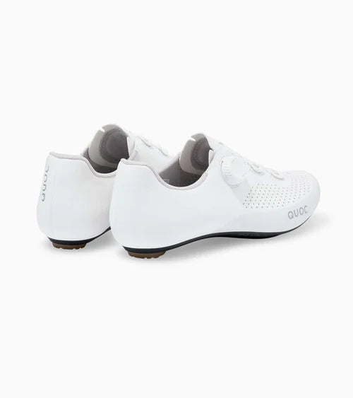 QUOC - Motion - White